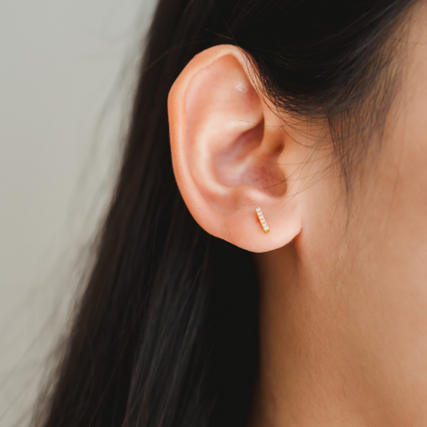 VIVIANE STUD EARRINGS